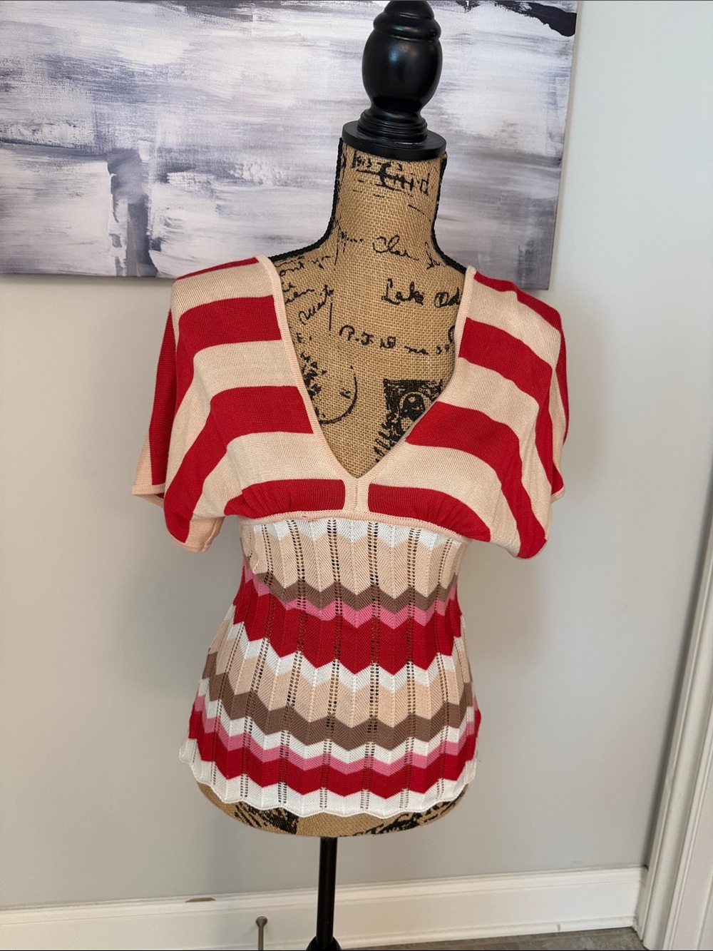 bebe Red and Cream Striped V-Neck Sweater Top